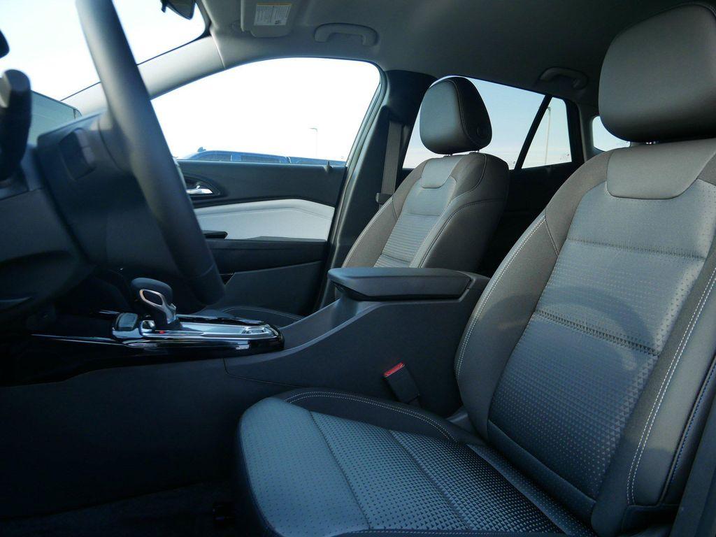 new 2026 Chevrolet Trax car, priced at $23,440