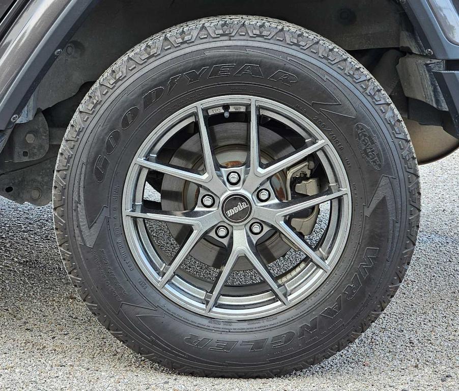 used 2018 Jeep Wrangler Unlimited car, priced at $22,922