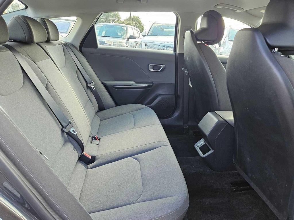 used 2025 Kia K4 car