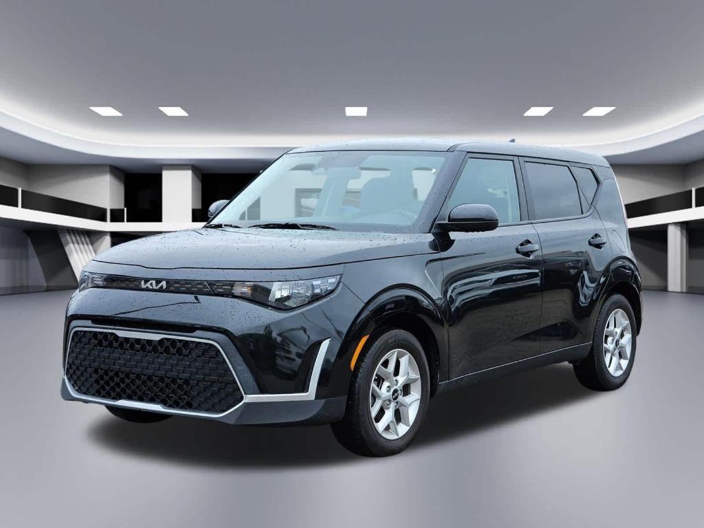 used 2025 Kia Soul car, priced at $17,354