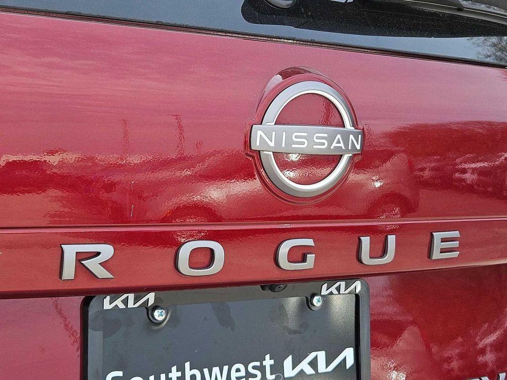used 2024 Nissan Rogue car, priced at $19,352