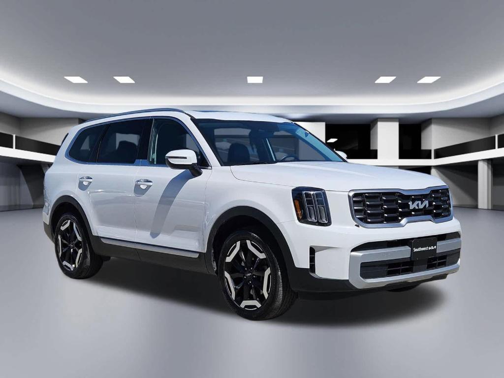 used 2025 Kia Telluride car, priced at $30,549