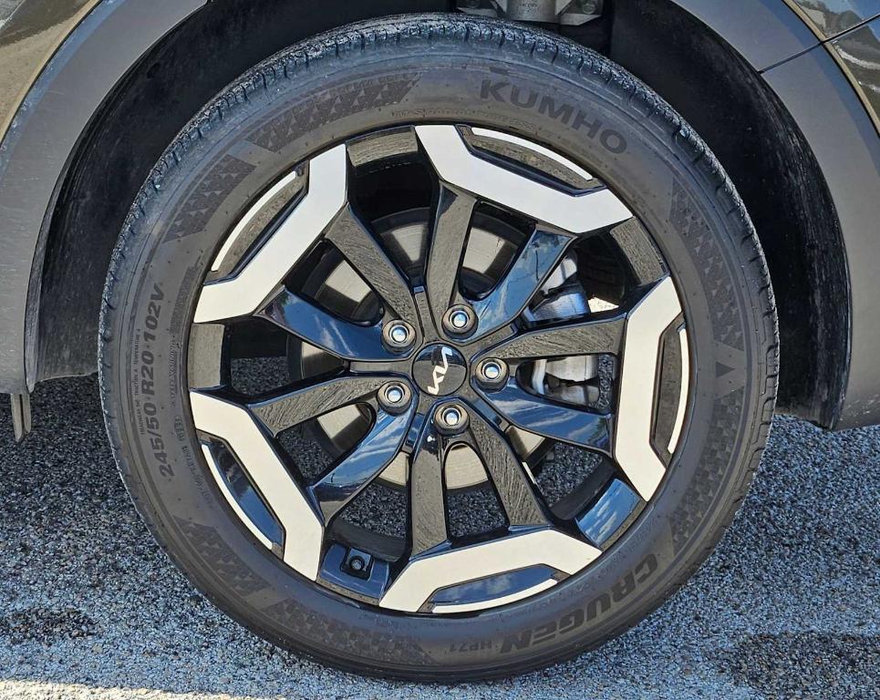 used 2025 Kia Telluride car, priced at $33,660