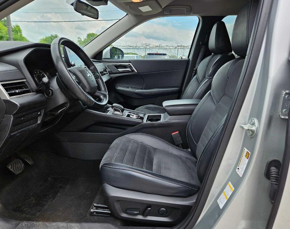 used 2024 Mitsubishi Outlander car, priced at $23,070