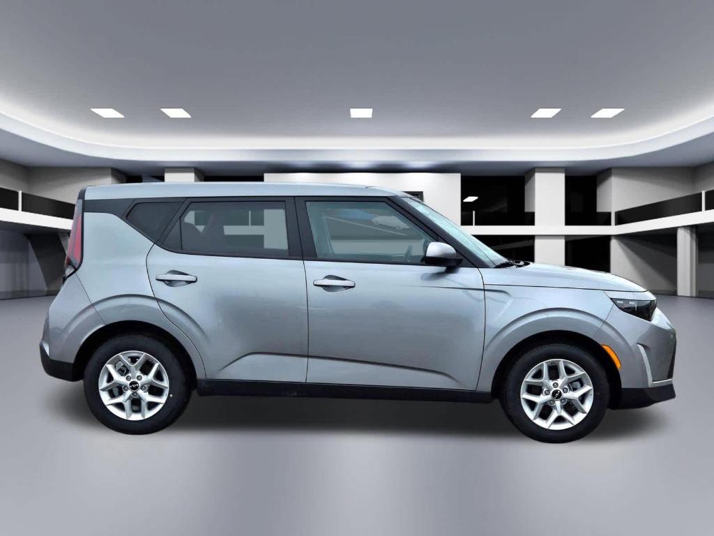 used 2025 Kia Soul car, priced at $19,425