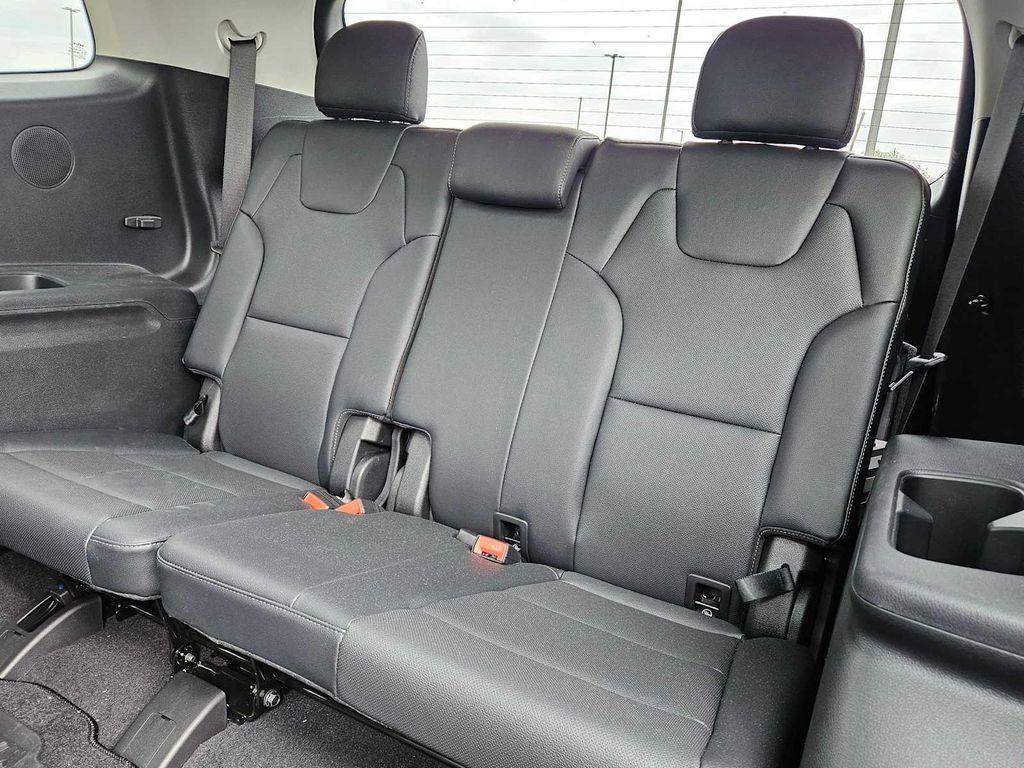 used 2025 Kia Telluride car, priced at $37,676