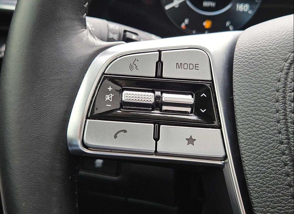 used 2025 Kia Telluride car, priced at $37,676