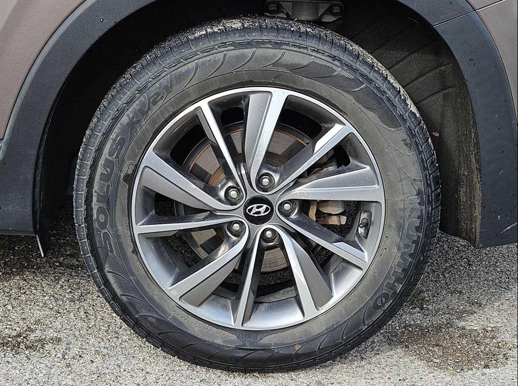 used 2020 Hyundai Santa Fe car, priced at $16,838