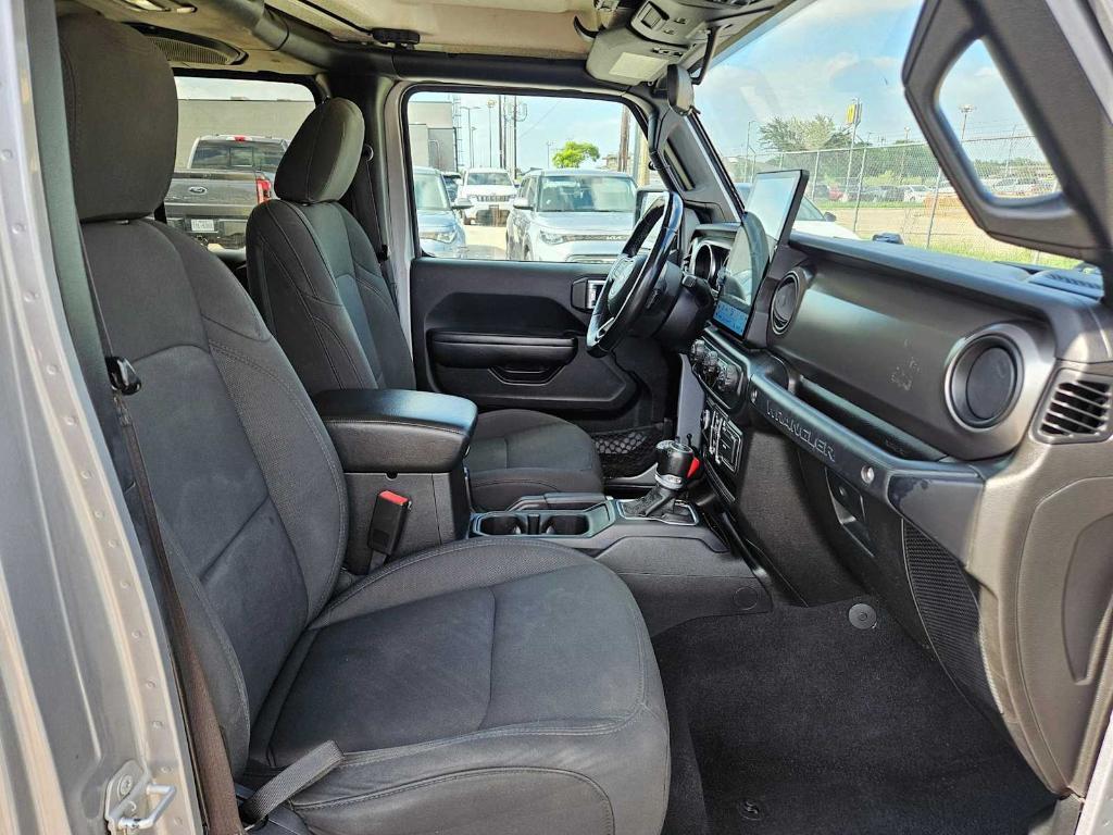 used 2020 Jeep Wrangler Unlimited car, priced at $21,684