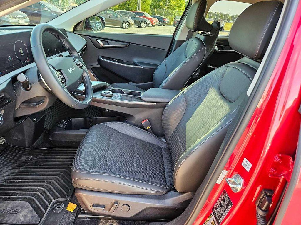 used 2023 Kia EV6 car, priced at $29,994
