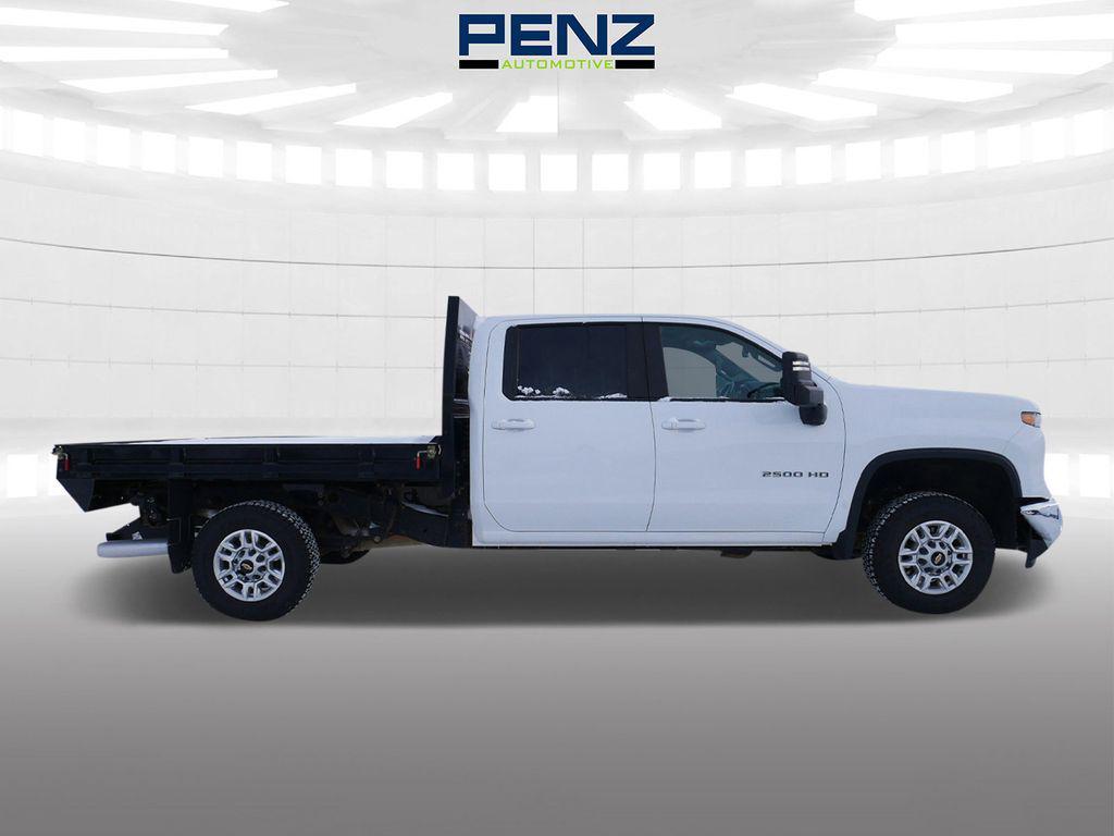 used 2024 Chevrolet Silverado 2500 car, priced at $40,000