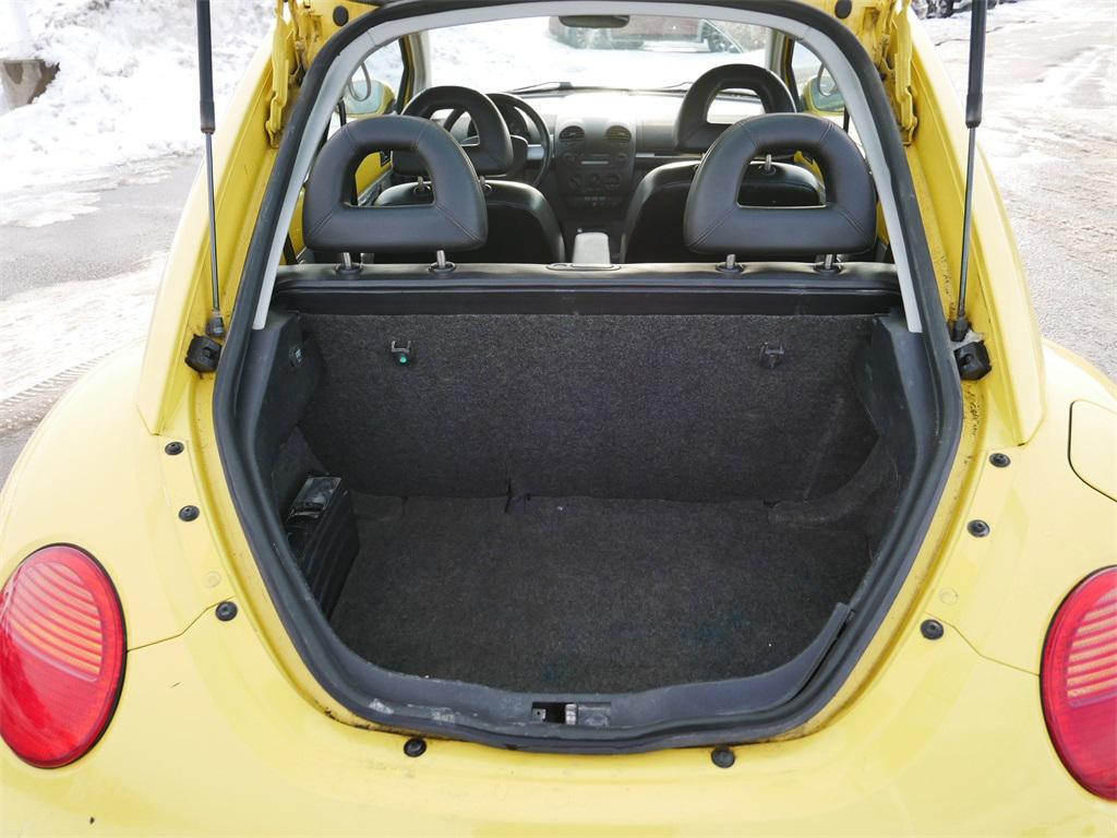 used 2002 Volkswagen New Beetle car, priced at $3,750