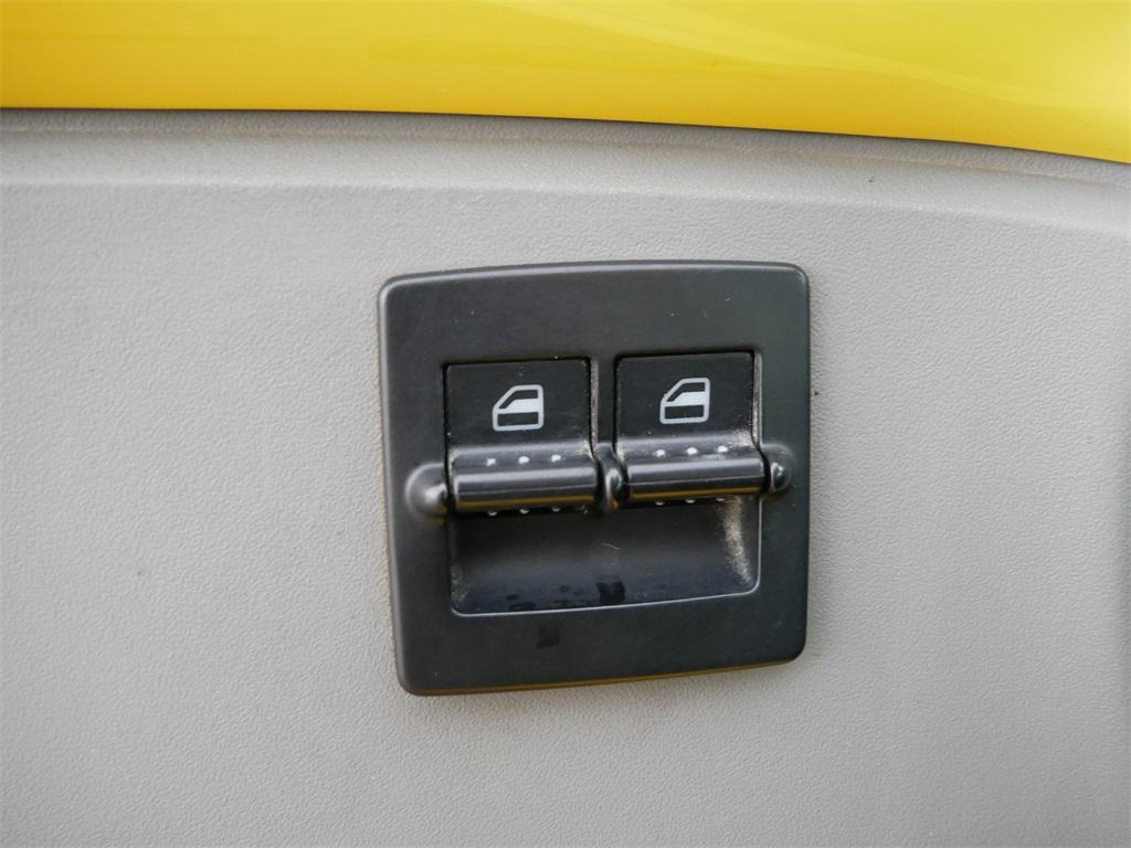 used 2002 Volkswagen New Beetle car, priced at $3,750