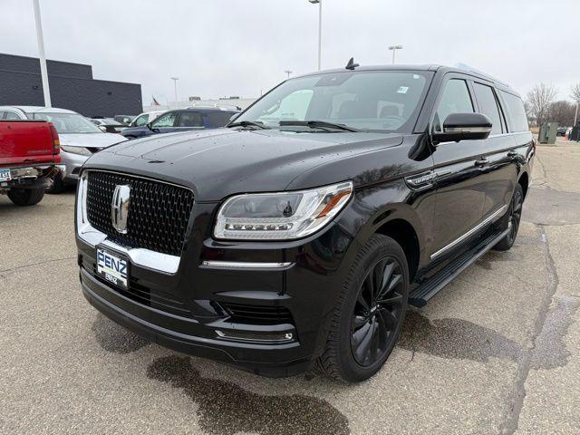 used 2020 Lincoln Navigator car, priced at $33,499