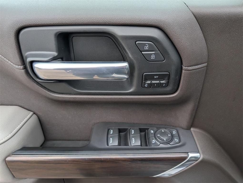 used 2021 GMC Sierra 1500 car, priced at $31,900