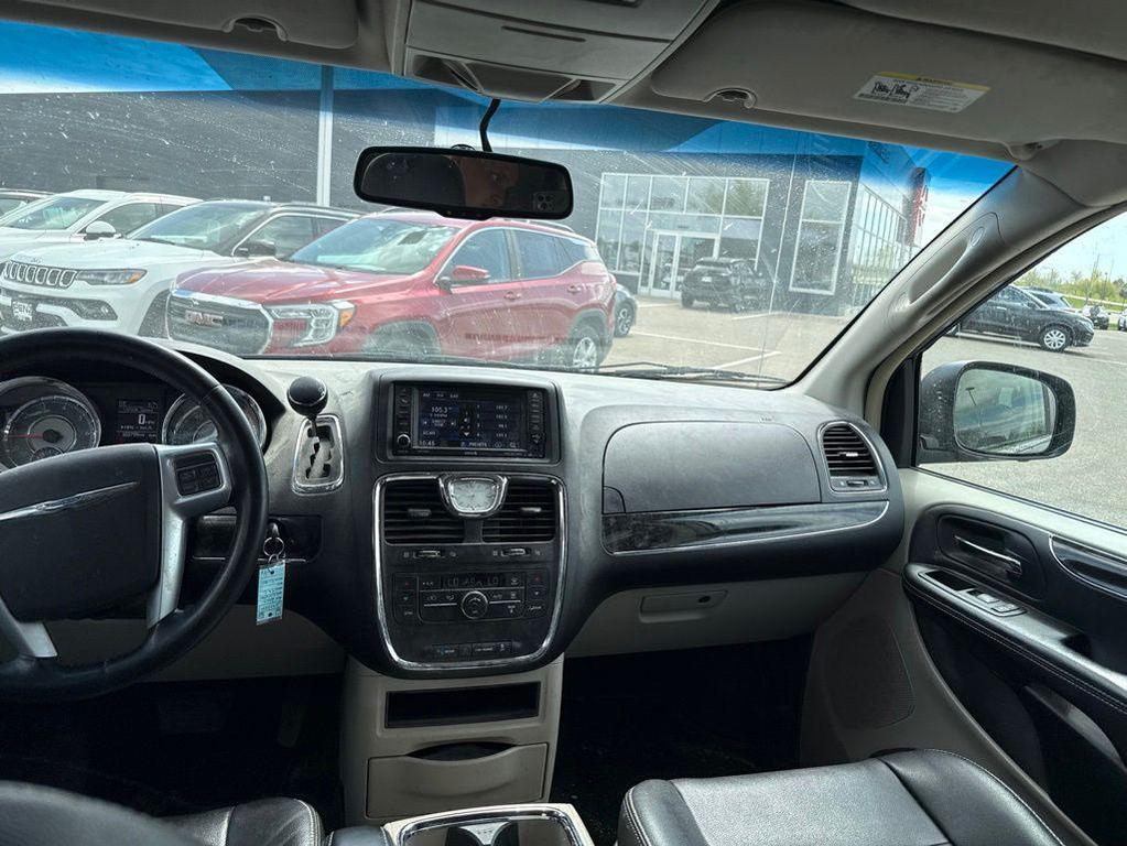 used 2014 Chrysler Town & Country car, priced at $8,500