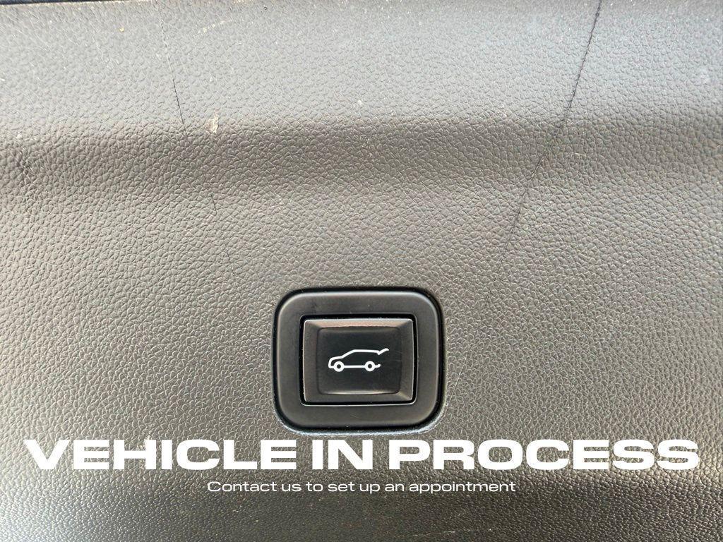 used 2022 Chevrolet Suburban car, priced at $40,000