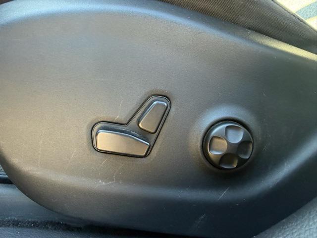 used 2014 Jeep Cherokee car, priced at $7,499