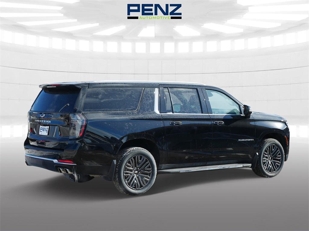 used 2025 Chevrolet Suburban car, priced at $78,998