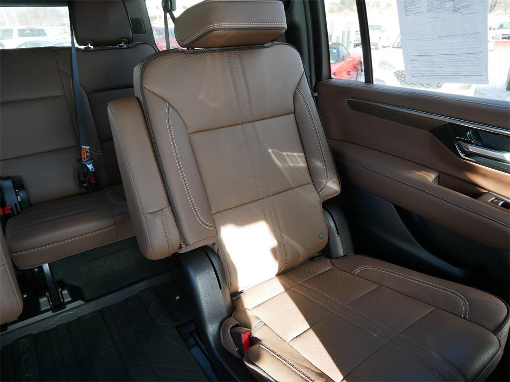 used 2025 Chevrolet Suburban car, priced at $78,998