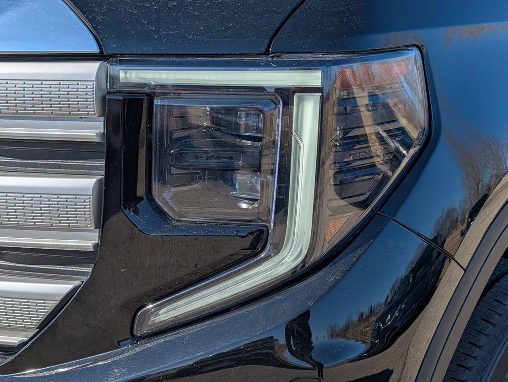 used 2024 GMC Sierra 1500 car, priced at $36,499