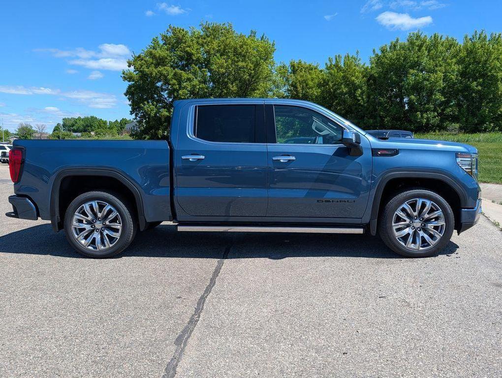 new 2026 GMC Sierra 1500 car, priced at $73,302
