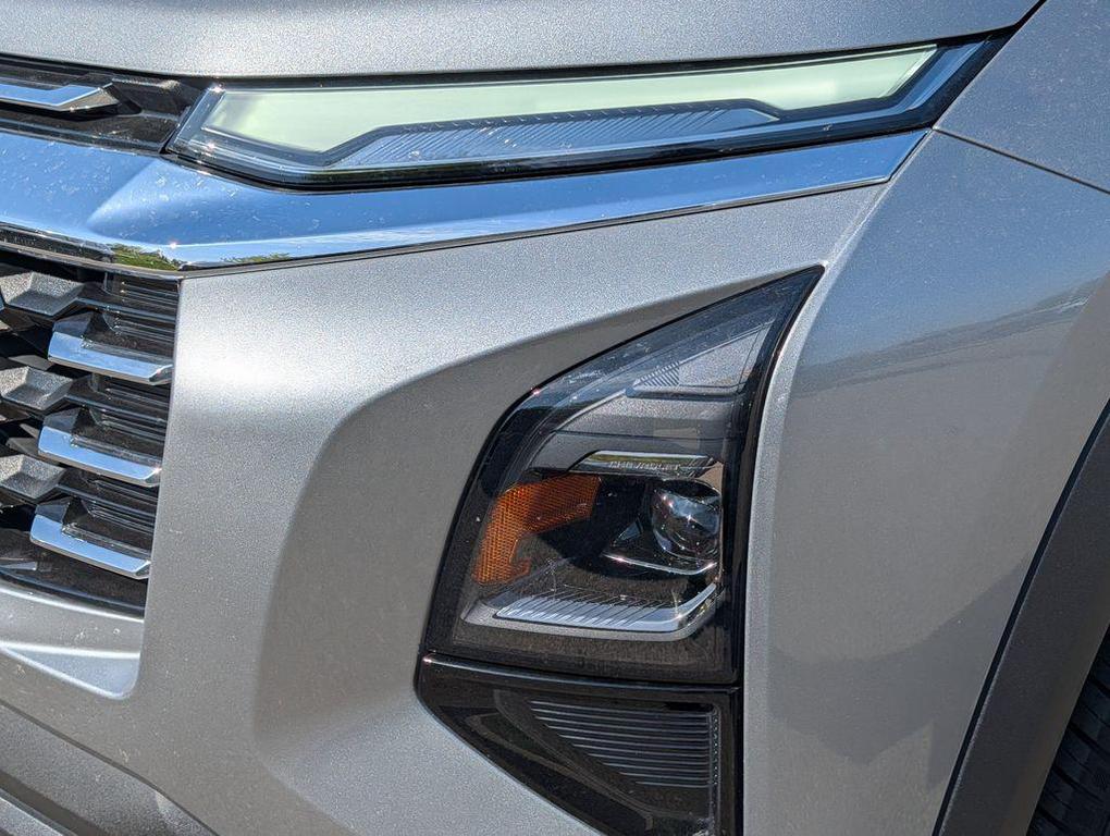 used 2025 Chevrolet Equinox car, priced at $24,500