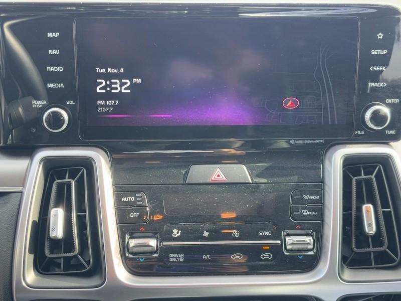 used 2024 Kia Sorento Hybrid car, priced at $32,395