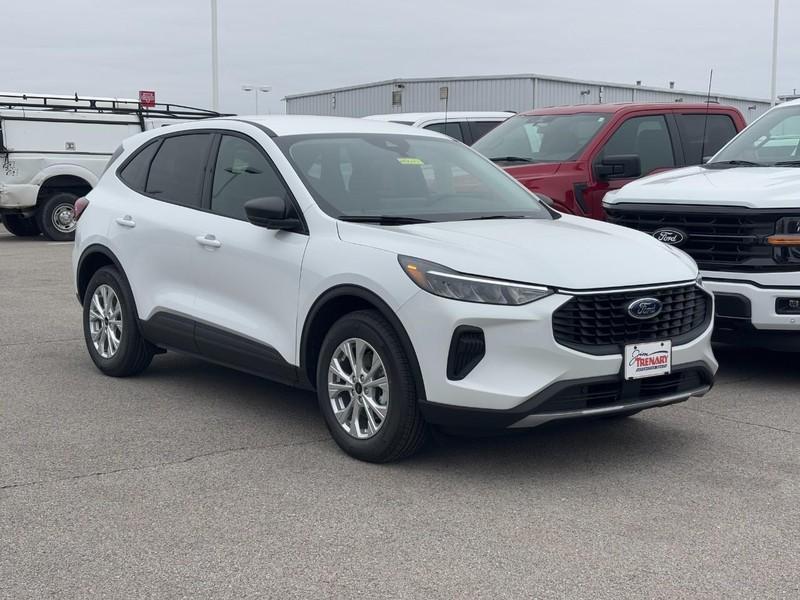 new 2026 Ford Escape car, priced at $33,122