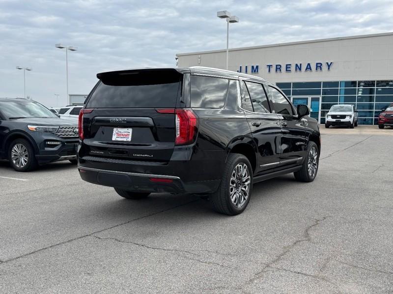 used 2024 GMC Yukon car, priced at $76,995
