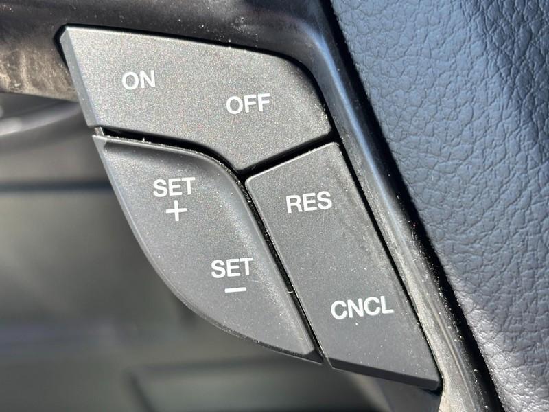 used 2024 Ford Edge car, priced at $25,995