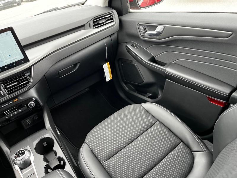 new 2025 Ford Escape car, priced at $29,933