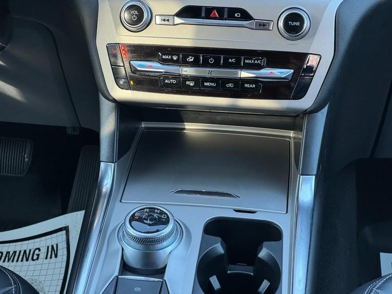 used 2022 Ford Explorer car, priced at $29,395