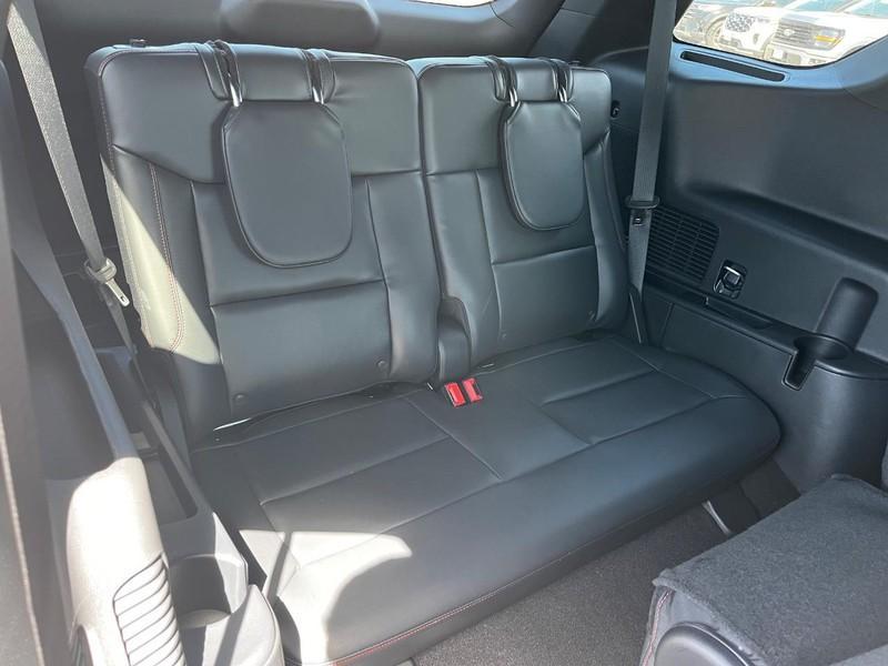 new 2025 Ford Explorer car, priced at $48,170