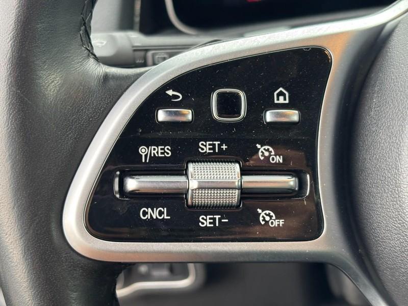 used 2020 Mercedes-Benz GLB 250 car, priced at $26,195