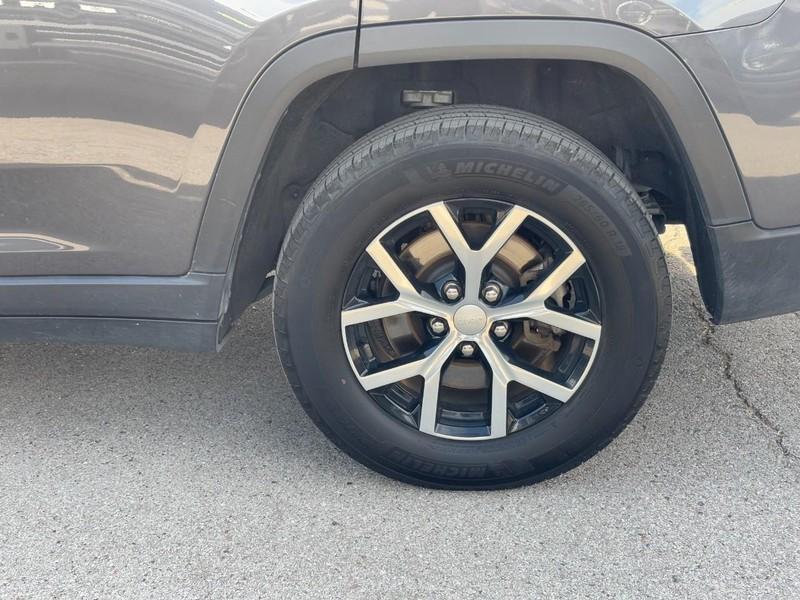 used 2024 Jeep Grand Cherokee L car, priced at $33,795