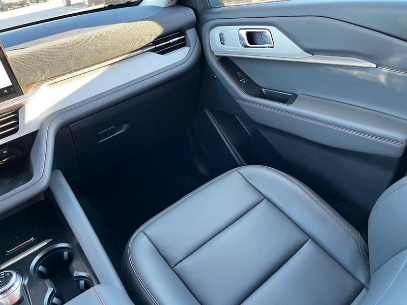 new 2025 Ford Explorer car, priced at $45,405