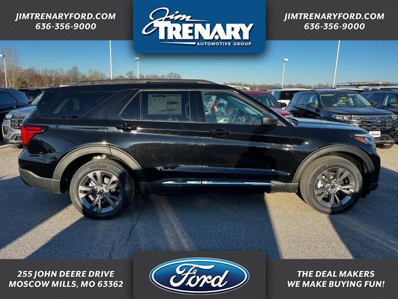 new 2025 Ford Explorer car, priced at $45,405