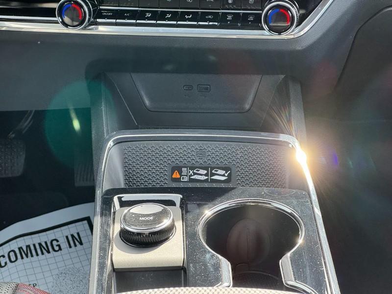 used 2025 Chevrolet Equinox car, priced at $33,195