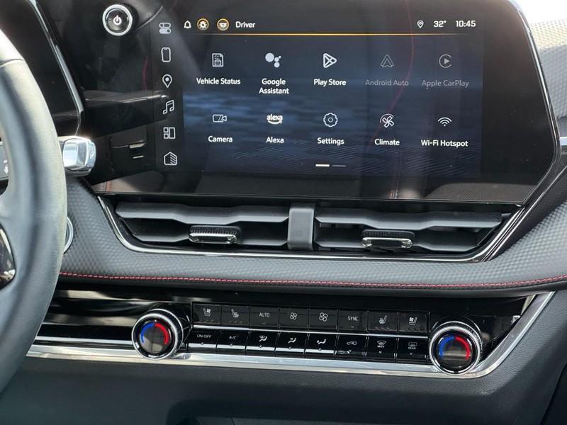 used 2025 Chevrolet Equinox car, priced at $33,195