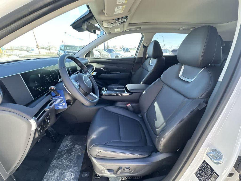 new 2026 Hyundai TUCSON Hybrid car, priced at $42,120