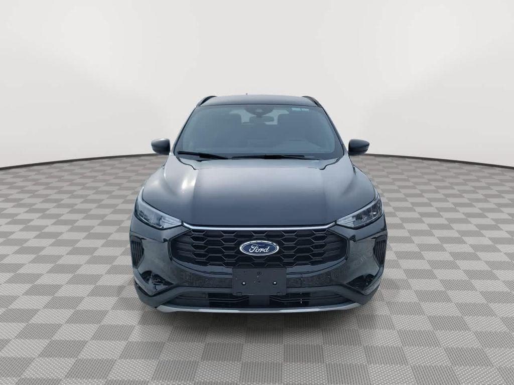 used 2025 Ford Escape car, priced at $28,882