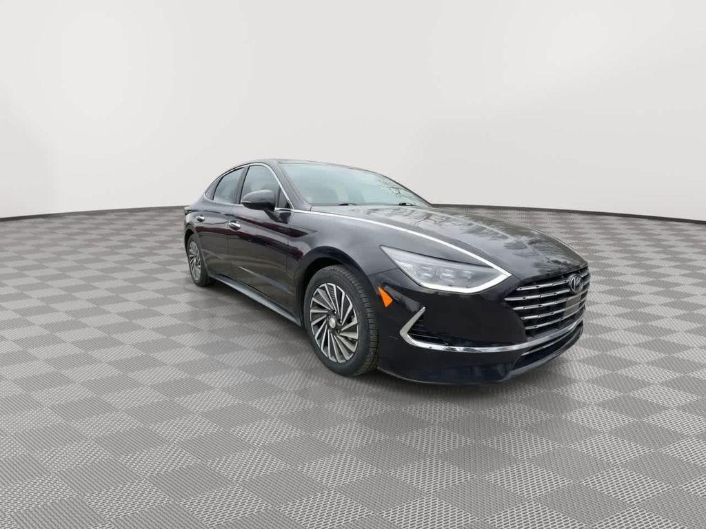 used 2023 Hyundai Sonata Hybrid car, priced at $25,952