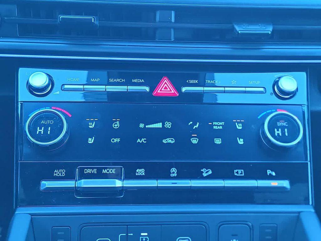used 2025 Hyundai Santa Fe car, priced at $41,914