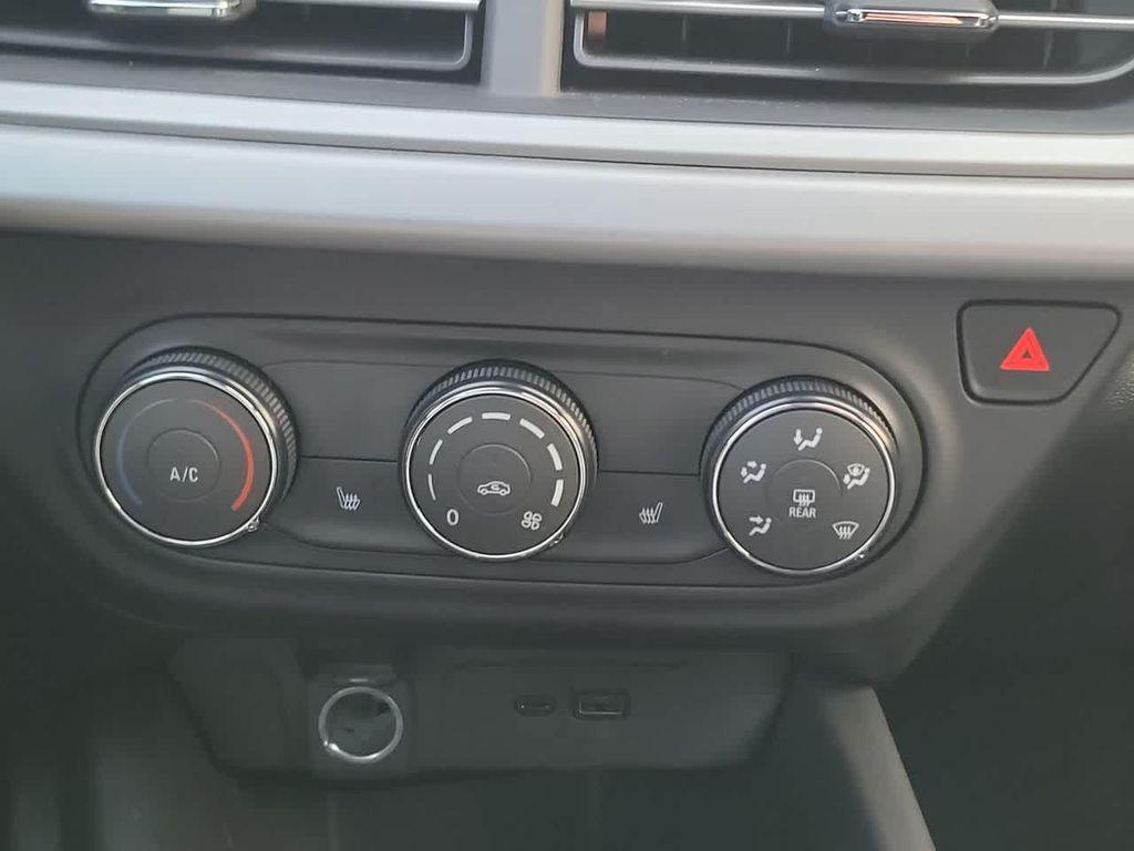 used 2024 Chevrolet Trax car