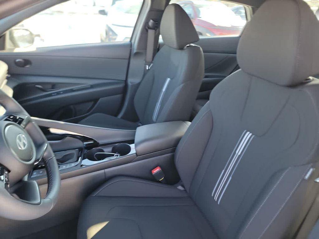new 2026 Hyundai ELANTRA HEV car, priced at $26,249