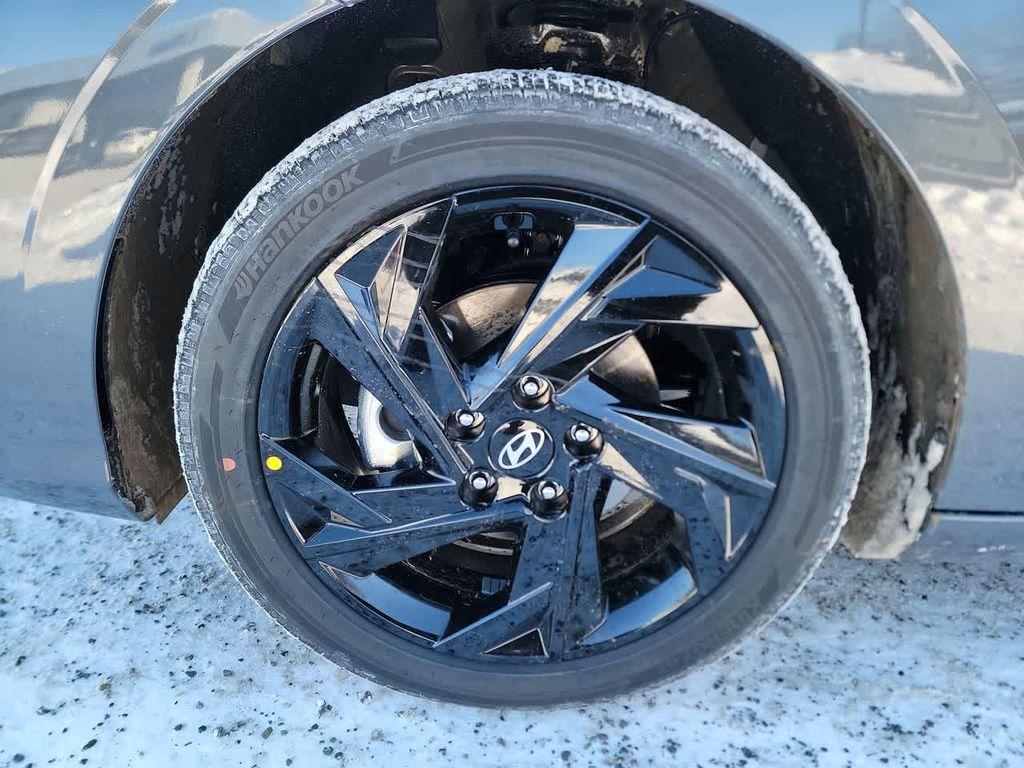 new 2026 Hyundai ELANTRA HEV car, priced at $26,249