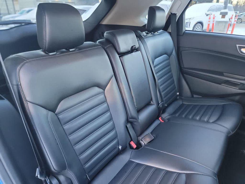 used 2024 Ford Edge car