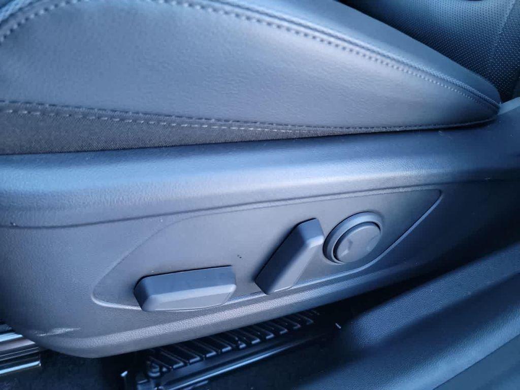 new 2026 Hyundai TUCSON Hybrid car, priced at $41,900