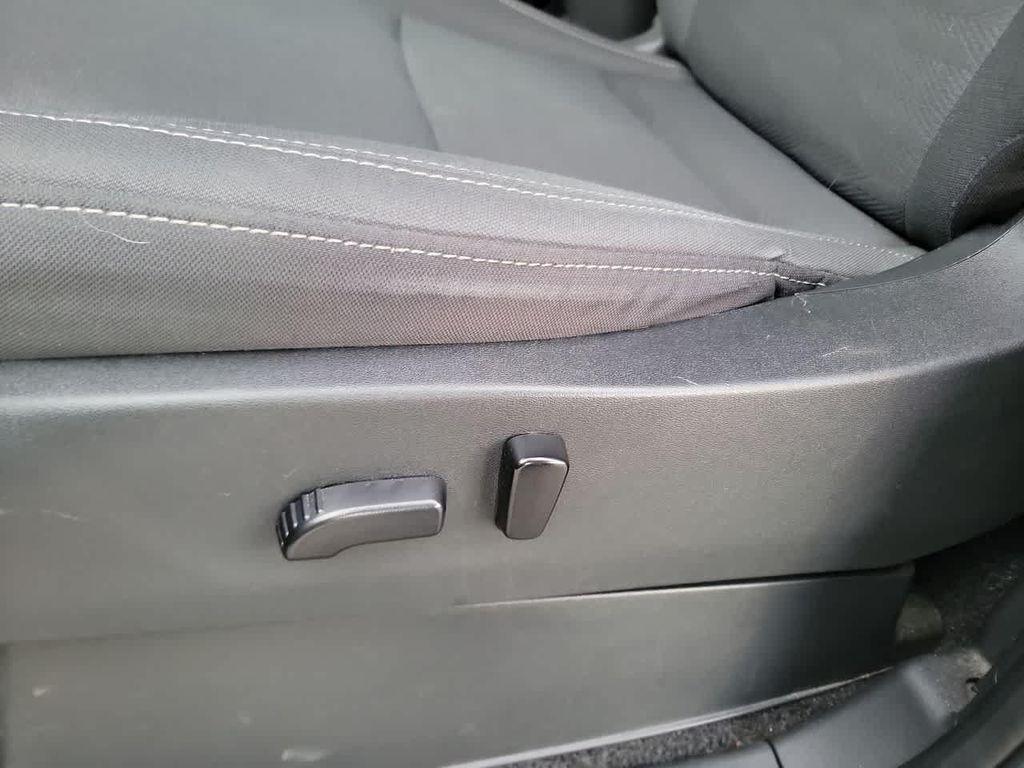 used 2023 Nissan Frontier car, priced at $29,995